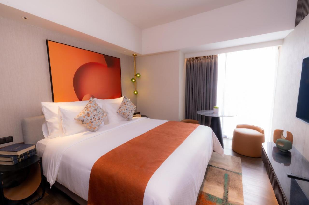 Herloom Hotel & Residence Bsd Tangerang Exterior photo